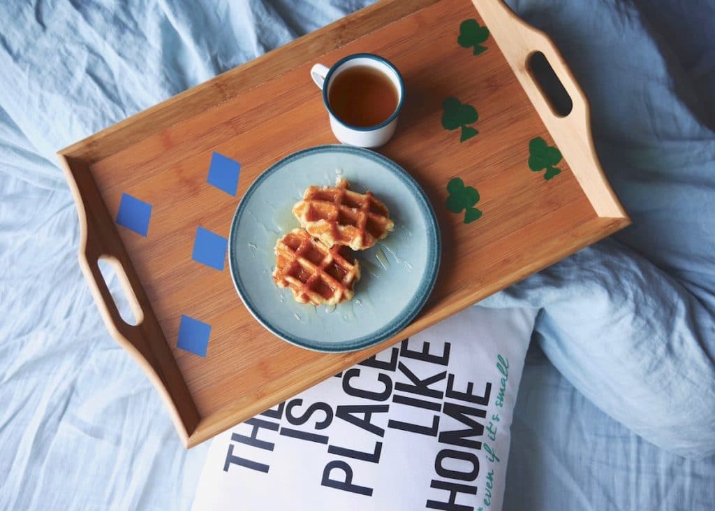 DIY plateau petit dejeuner personnalisé - Clem Around The Corner