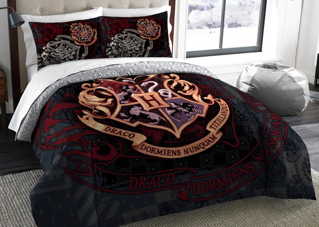 déco harry potter chambre idée lit enfant ado adolescent gris noir formule magique - blog déco - clem around the corner