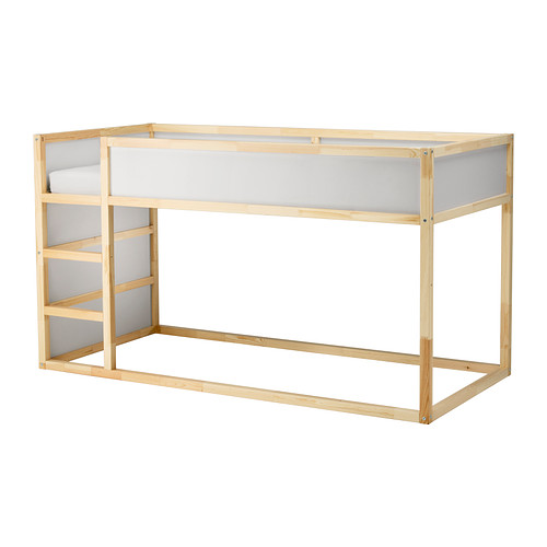 lit pin et blanc ikea
