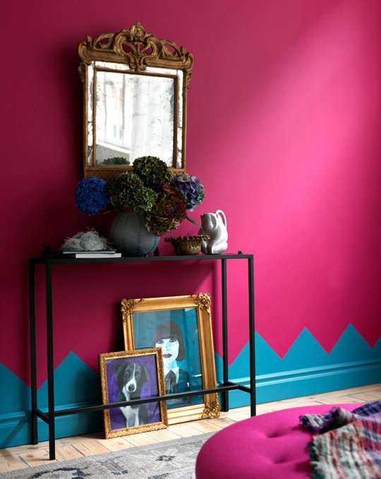 peintre mur rose fuchia bleu turqoise