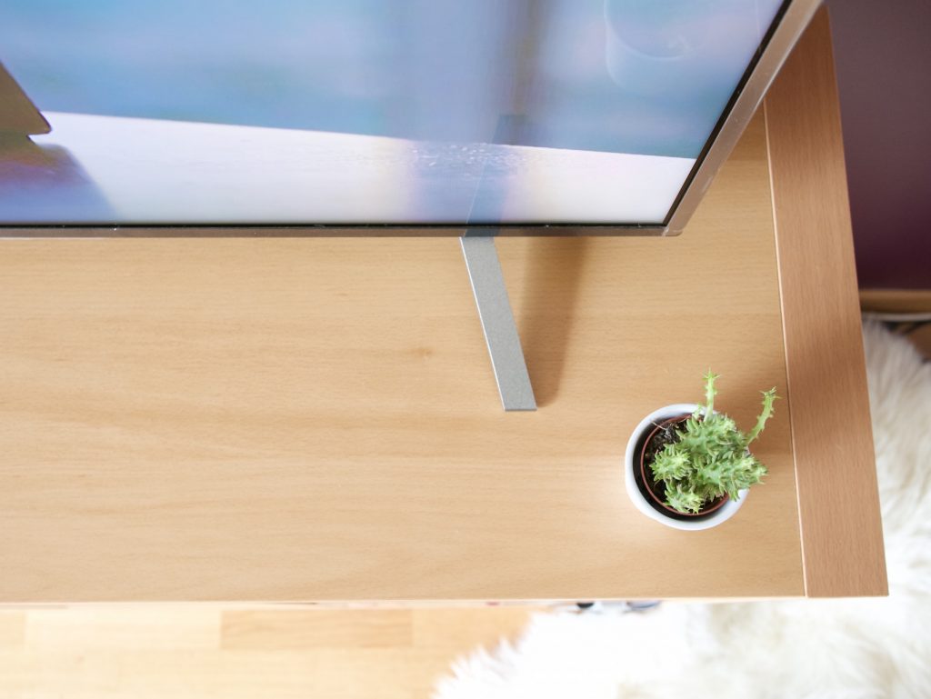 design TCL Série S79 U55S7906