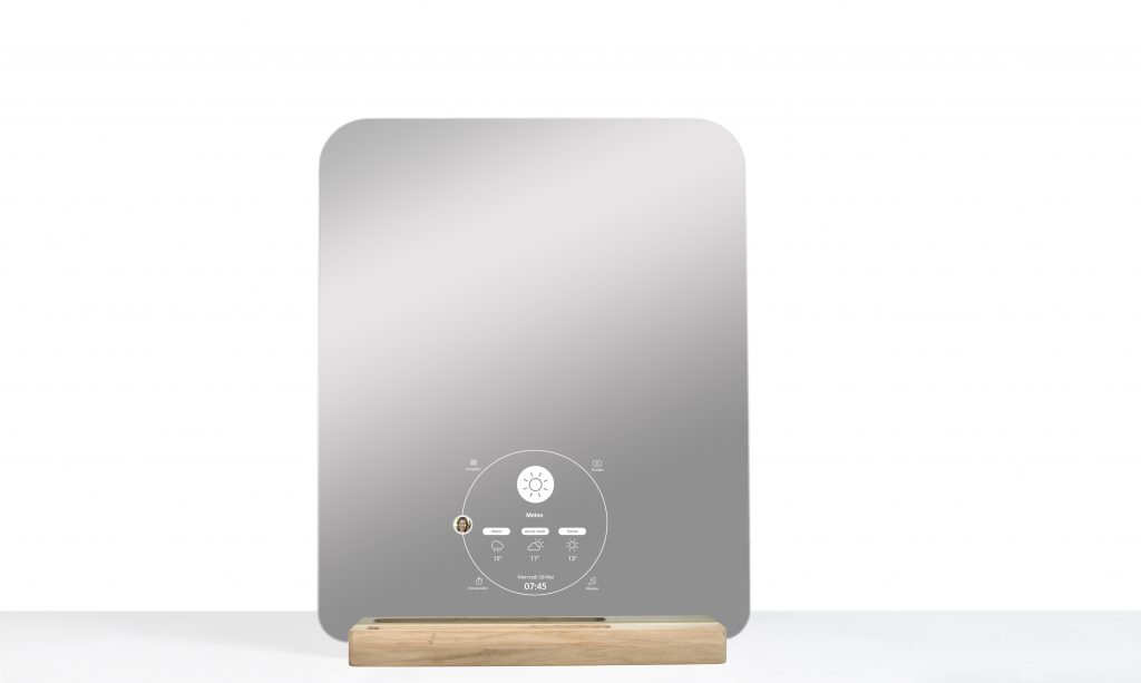 ecran miroir salle de bain domotique