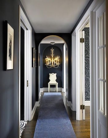 peinture noire couloir long conseil