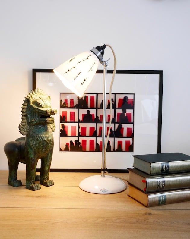 Lampe de bureau en porcelaine deco vintage industrielle