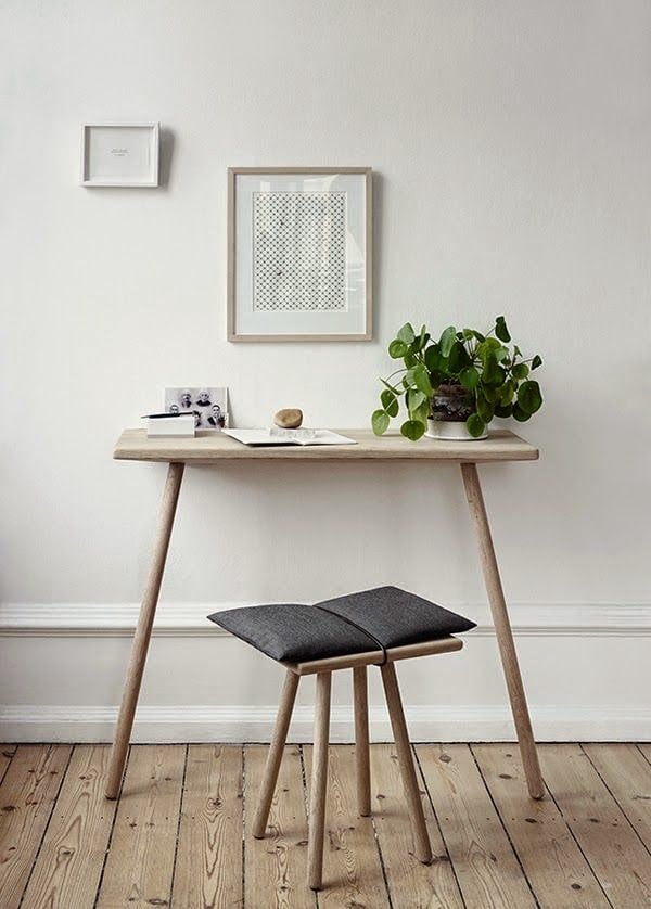 coin bureau minimaliste maison home office pilea peperomioides