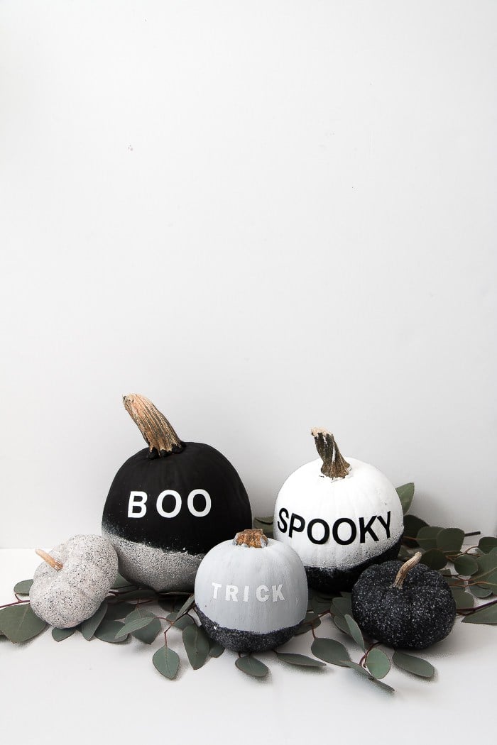 decorer une citrouile peinte noire argente decoration diy blog