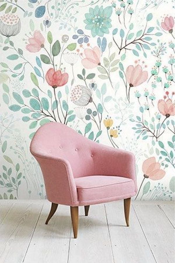 deco fleurie pastel fauteuil rose fleurs latte