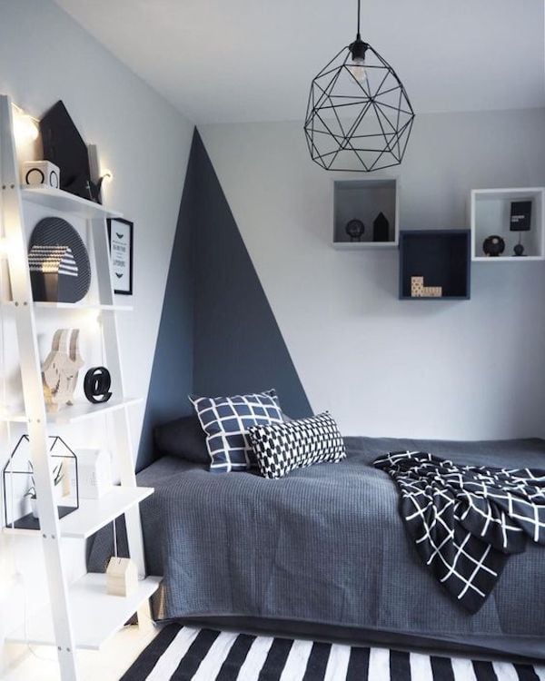 chambre dans salon decoration bleu marine lit