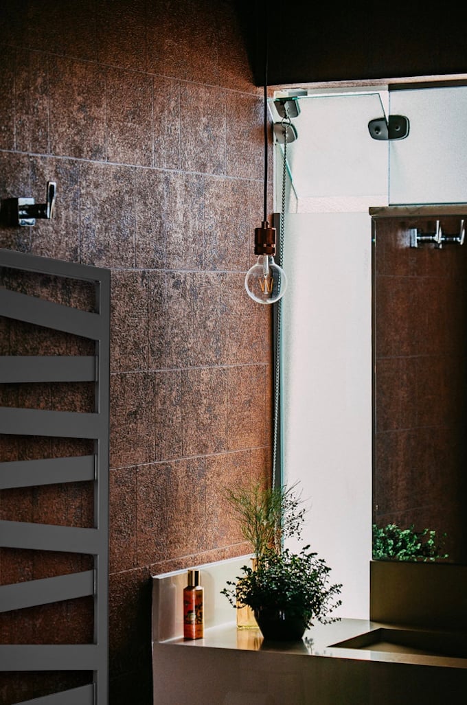 radiateur sèche-serviettes salle de bain nature plantes marron clemaroundthecorner blog déco