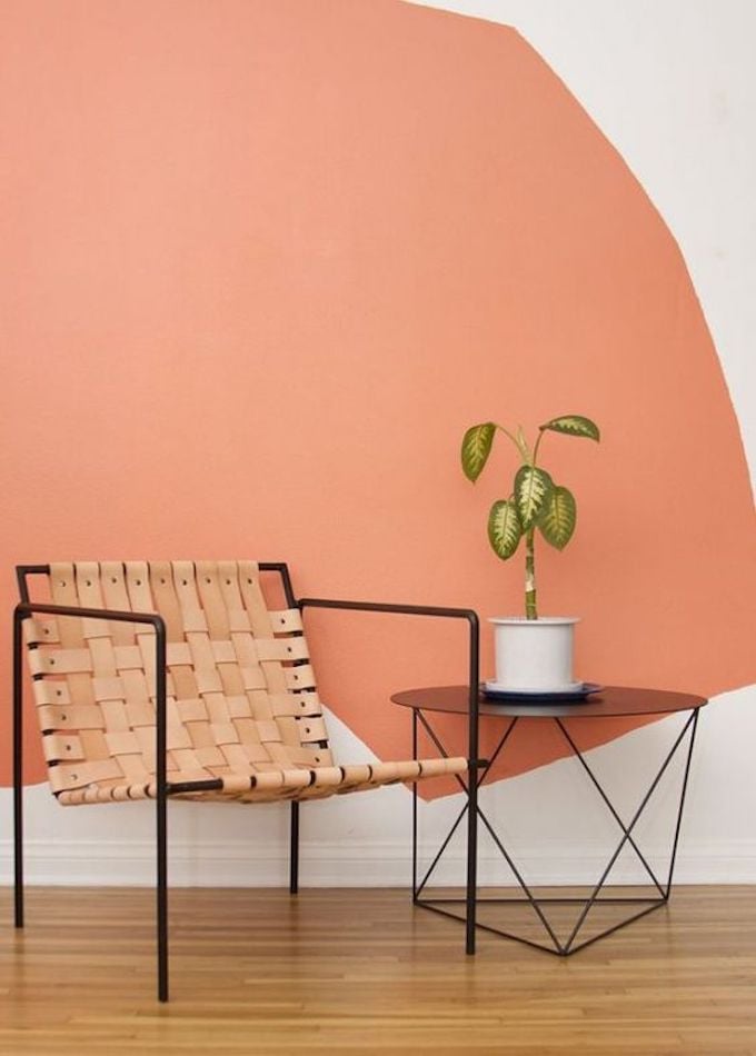 couleur de l'année pantone 2019 living coral peindre ses mur orange et blanc blog déco clem around the corner