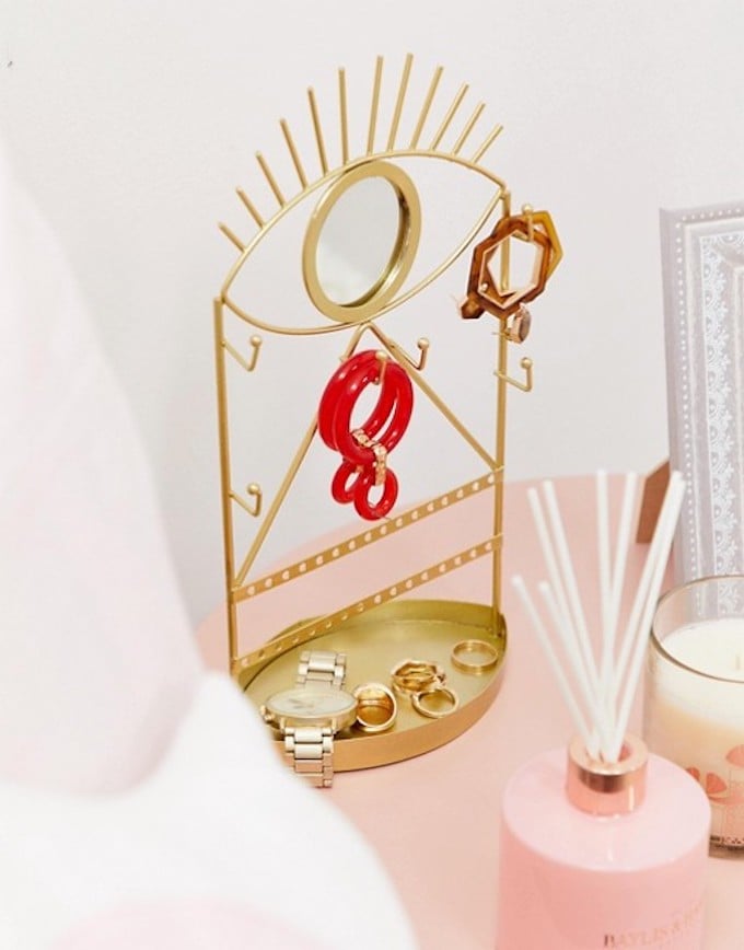 déco originale porte bijoux oeil laiton salle de bain clemaroundthecorner