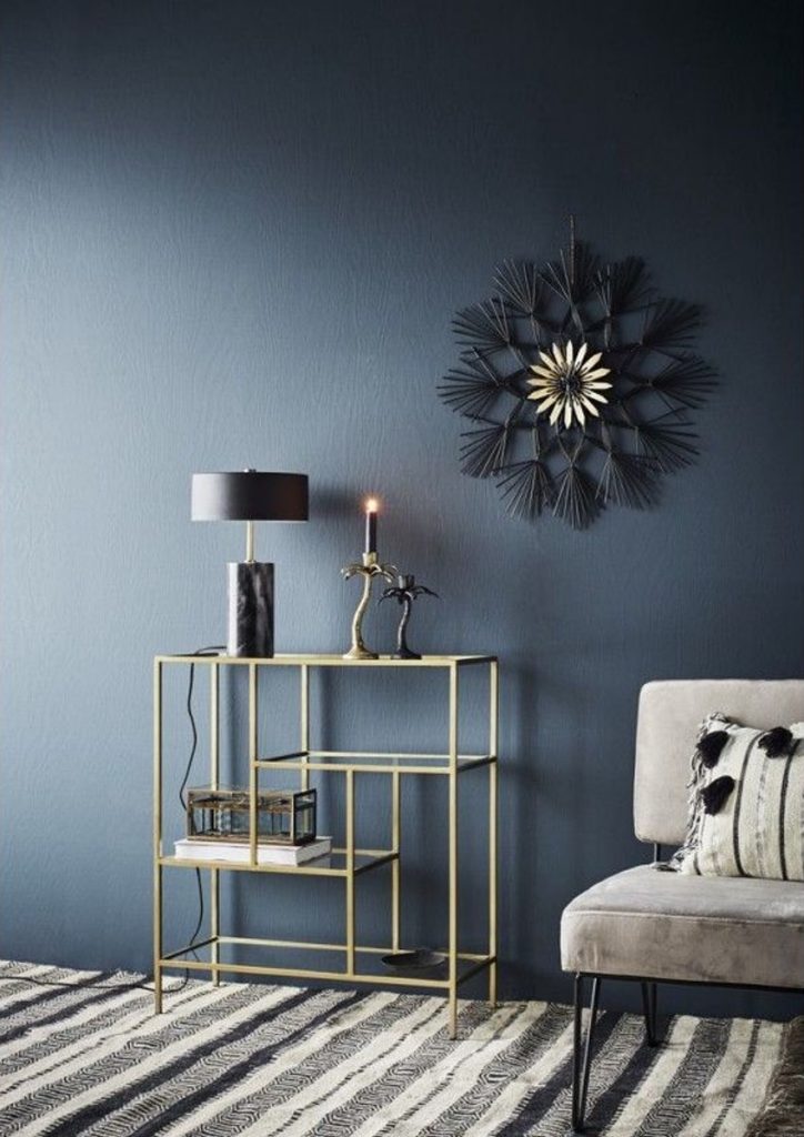 tendance néo art déco petite entrée noir et or décoration sombre - blog déco - clem around the corner
