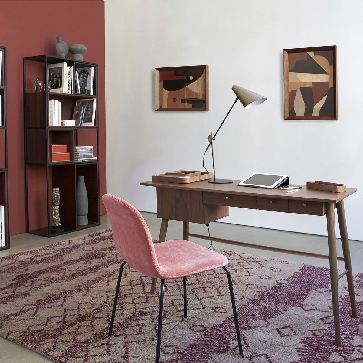 bureau faible profondeur rose vintage éclectique decoration - blog déco - clem around the corner