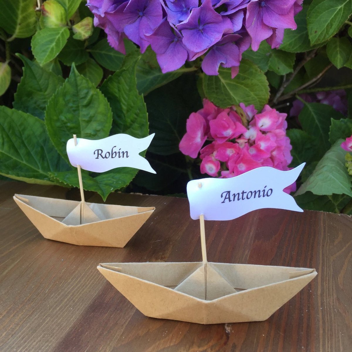 petit bateau marques-place mariage thème voyage tour du monde origami papier - blog déco - clemaroundthecorner