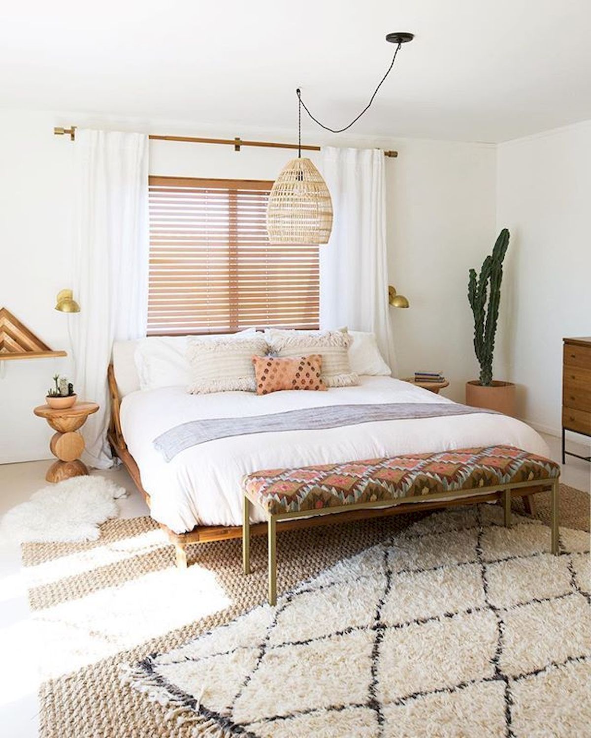 blog déco chambre bohémienne rose blanche scandi tapis berbère frange