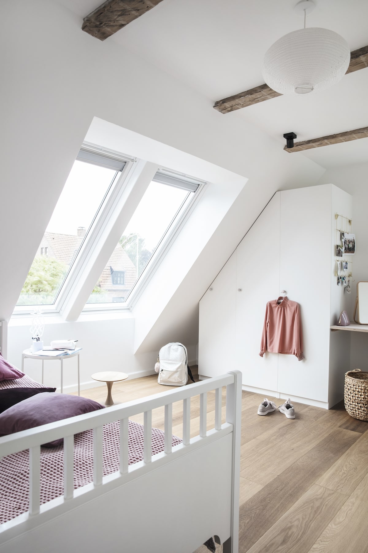 chambre lumineuse poutre apparente design