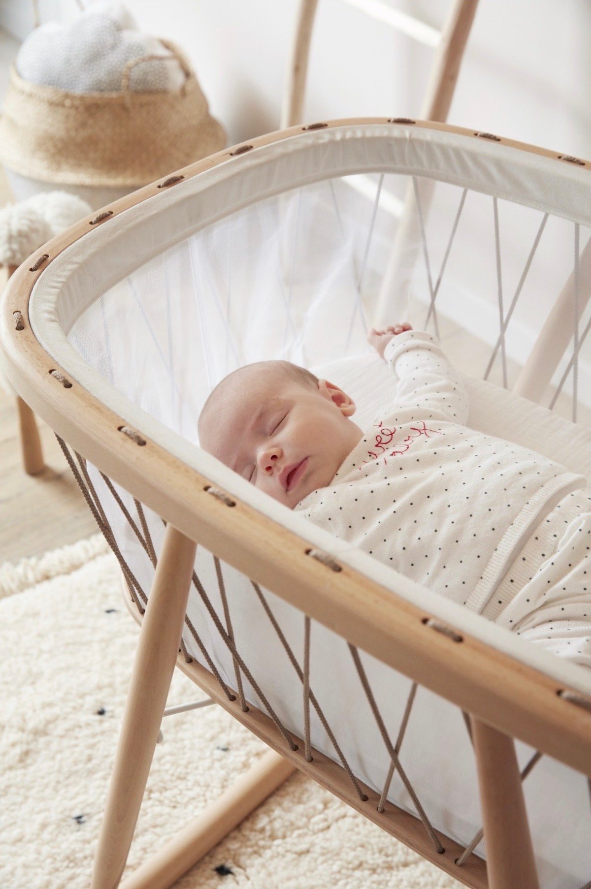 berceau kumi charly crane chambre bébé - blog déco - clemaroundthecorner