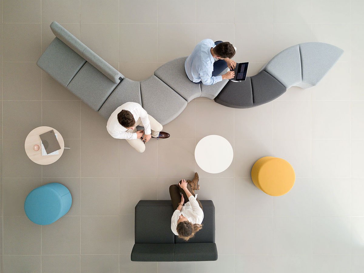accueil entreprise pouf entrée modulable canapé rond design - blog déco - clem around the corner