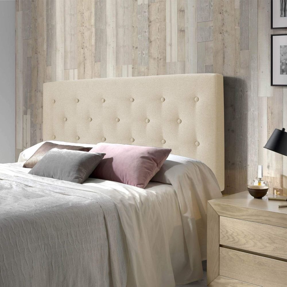 lit capitonné beige style scandinave coussin velours rose gris mur bois