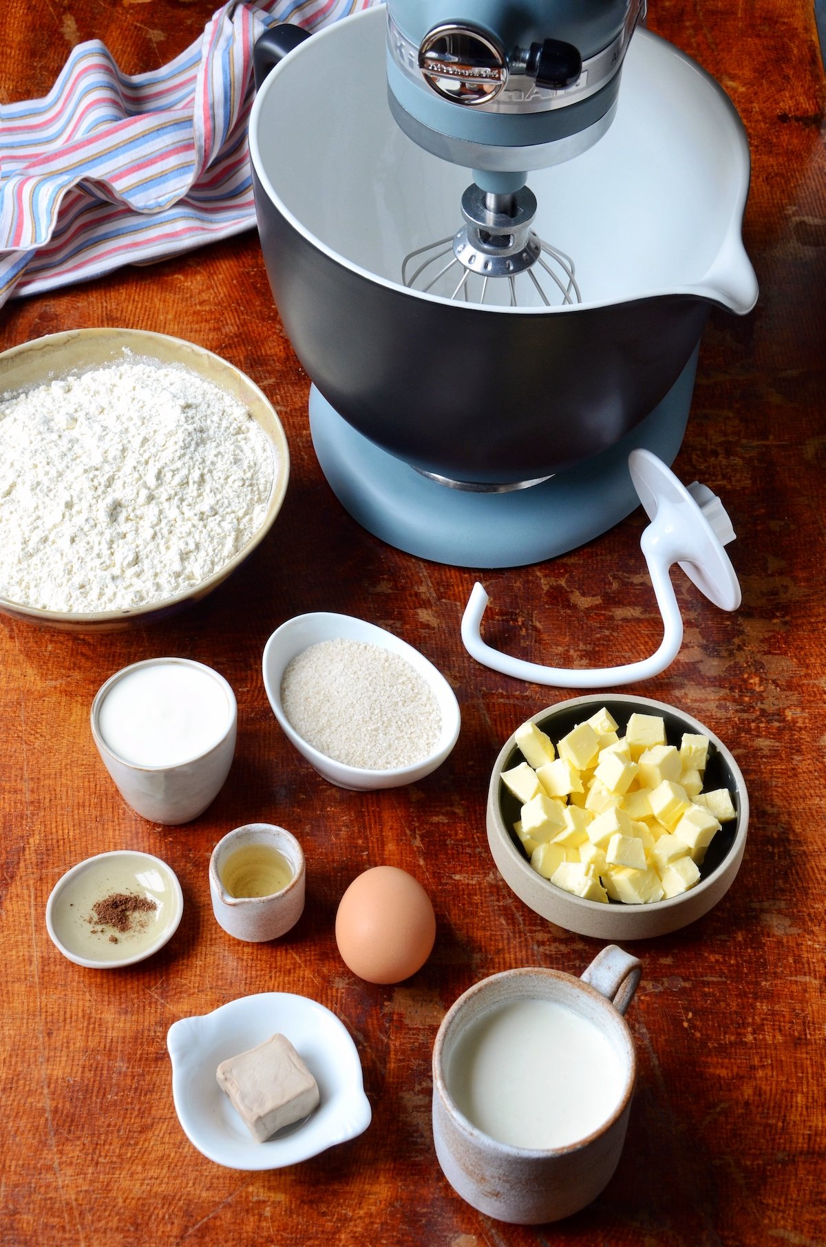 comment faire petit pain lait extra moelleux facile - blog clem around the corner