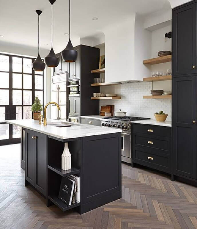 inspiration tendances cuisine 2022 ilot central marbre parquet chevron