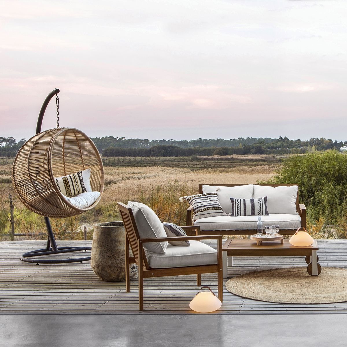 Ensemble salon de jardin beige design bois