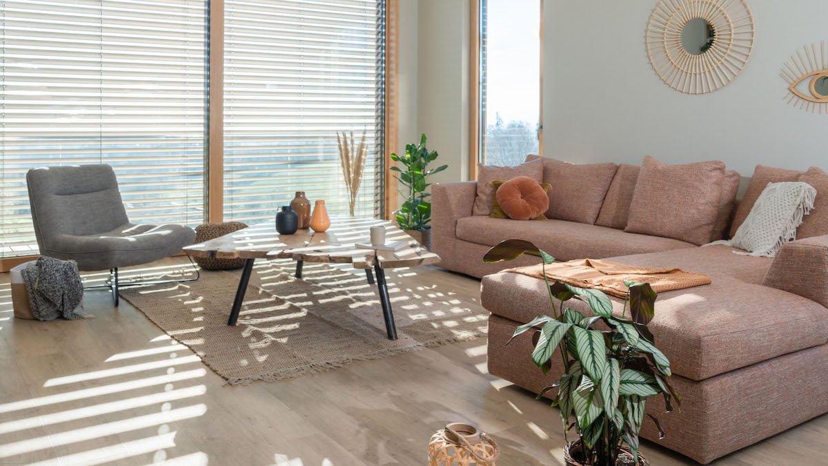 tendance déco salon bohème scandinave bois couleur terreuse herbe pampa