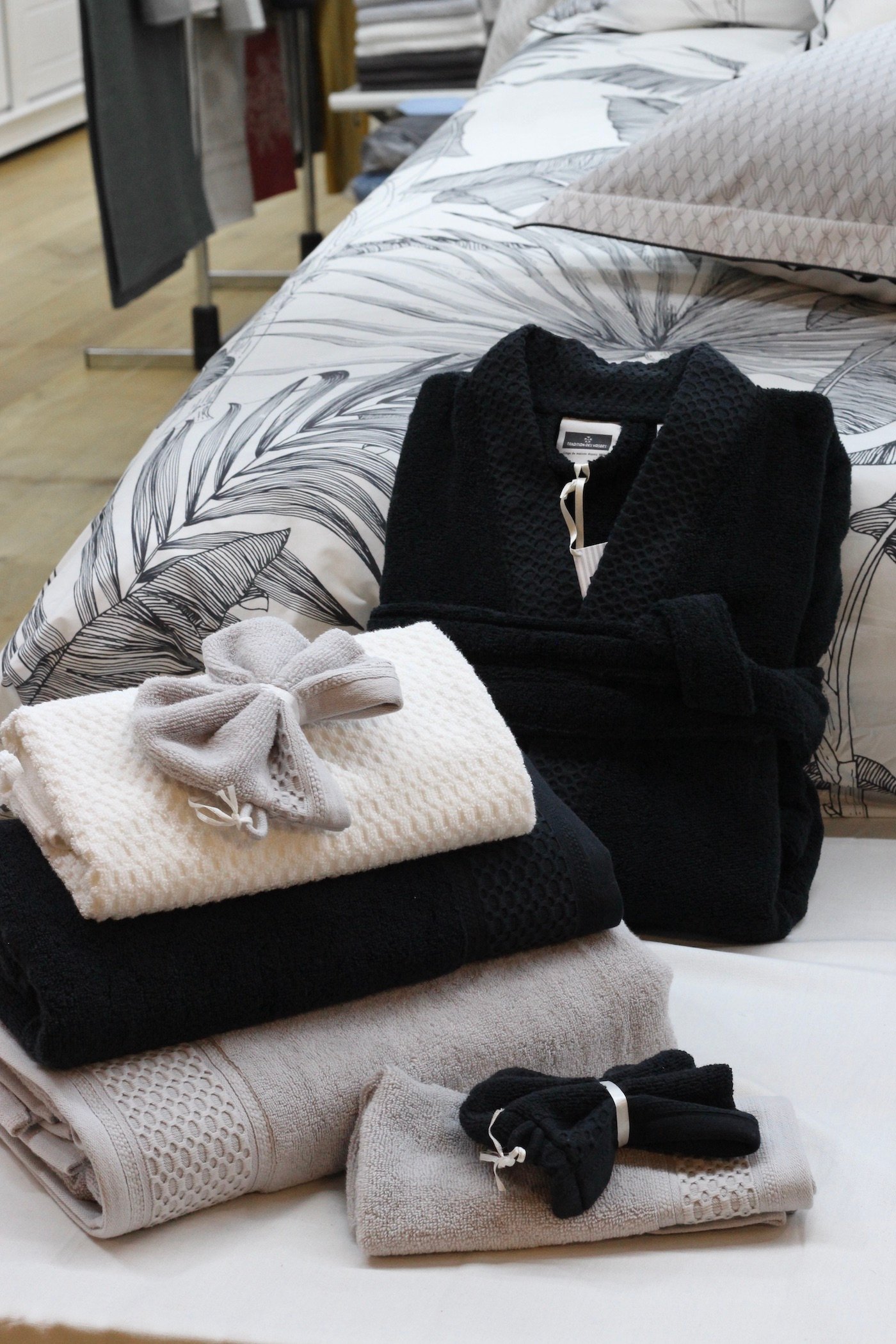 décembre cosy cocooning serviette oeko tex noire