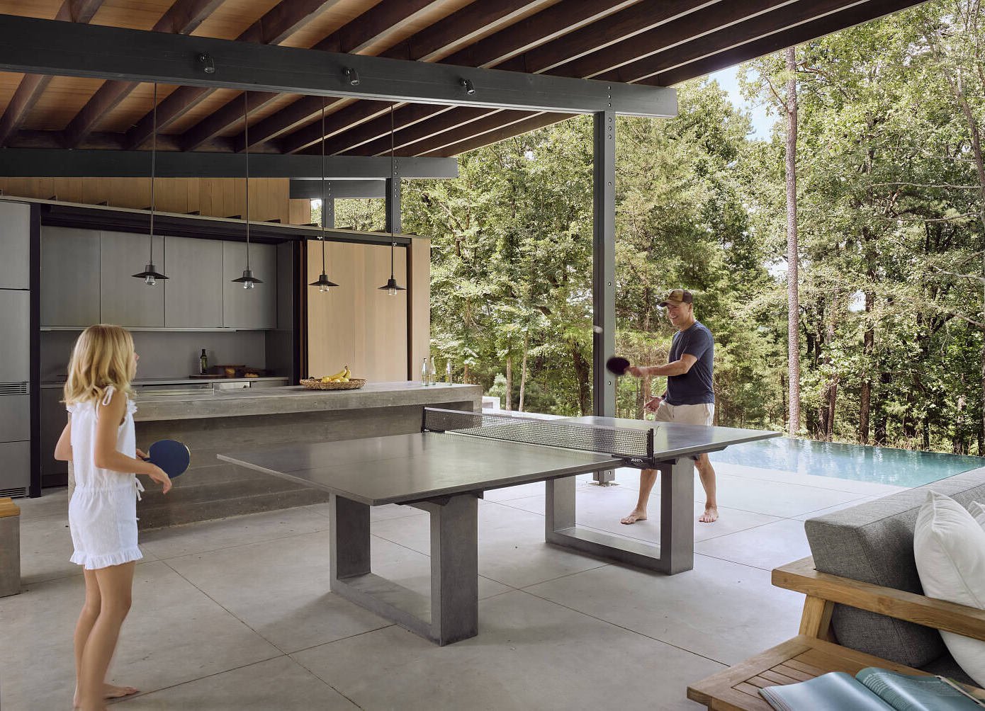 pergola bois terrasse cuisine extérieur table ping-pong béton