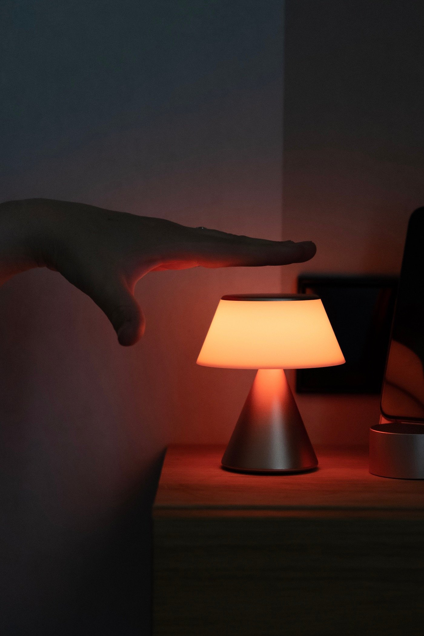 lampe led Lexon Luma nomade