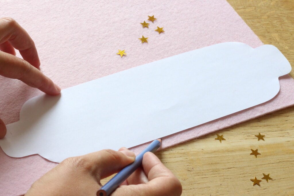 que faire avec chute feuille feutrine rose