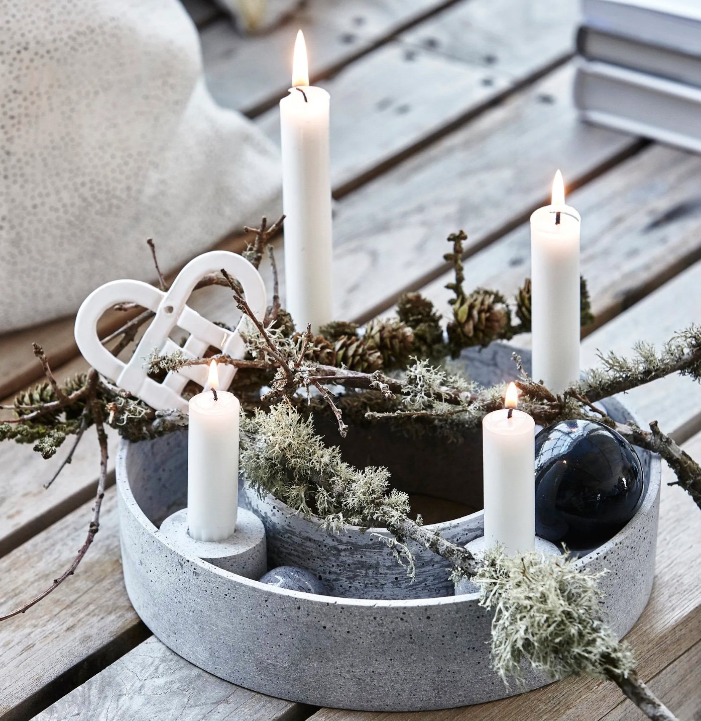 bougeoir rond beton gris bougie cire blanche