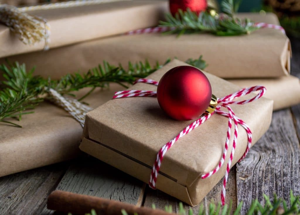 idée cadeaux noel femme pas cher design déco guide pere mere ado fille garcon