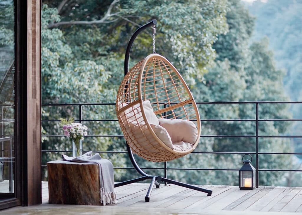 fauteuil suspendu pas cher - blog déco clemaroundthecorner