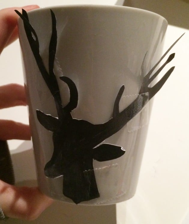 DIY mug tête de cerf dessin sharpie feutre